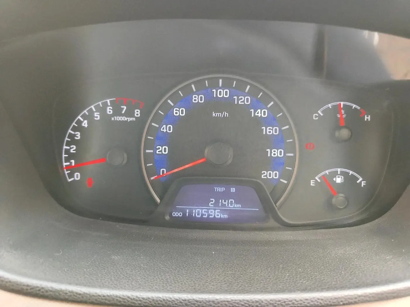 2014 Hyundai Xcent S (O) 1.2, Petrol, Manual, 1,10,596 km, interior