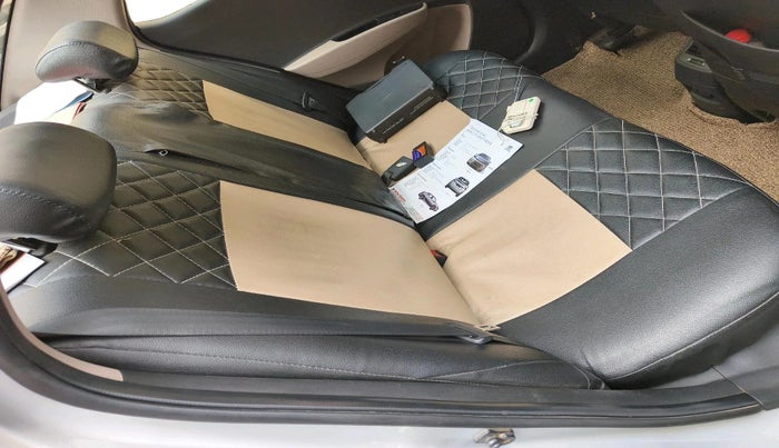 2014 Hyundai Xcent S (O) 1.2, Petrol, Manual, 1,10,596 km, interior