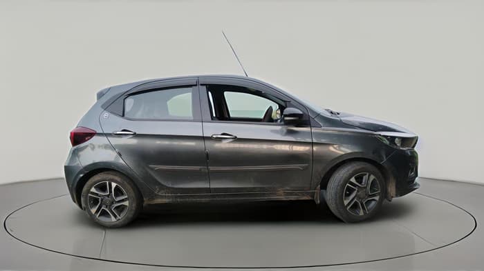 2023 Tata Tiago XZ PLUS PETROL, Petrol, Manual, 1,05,668 km, exterior