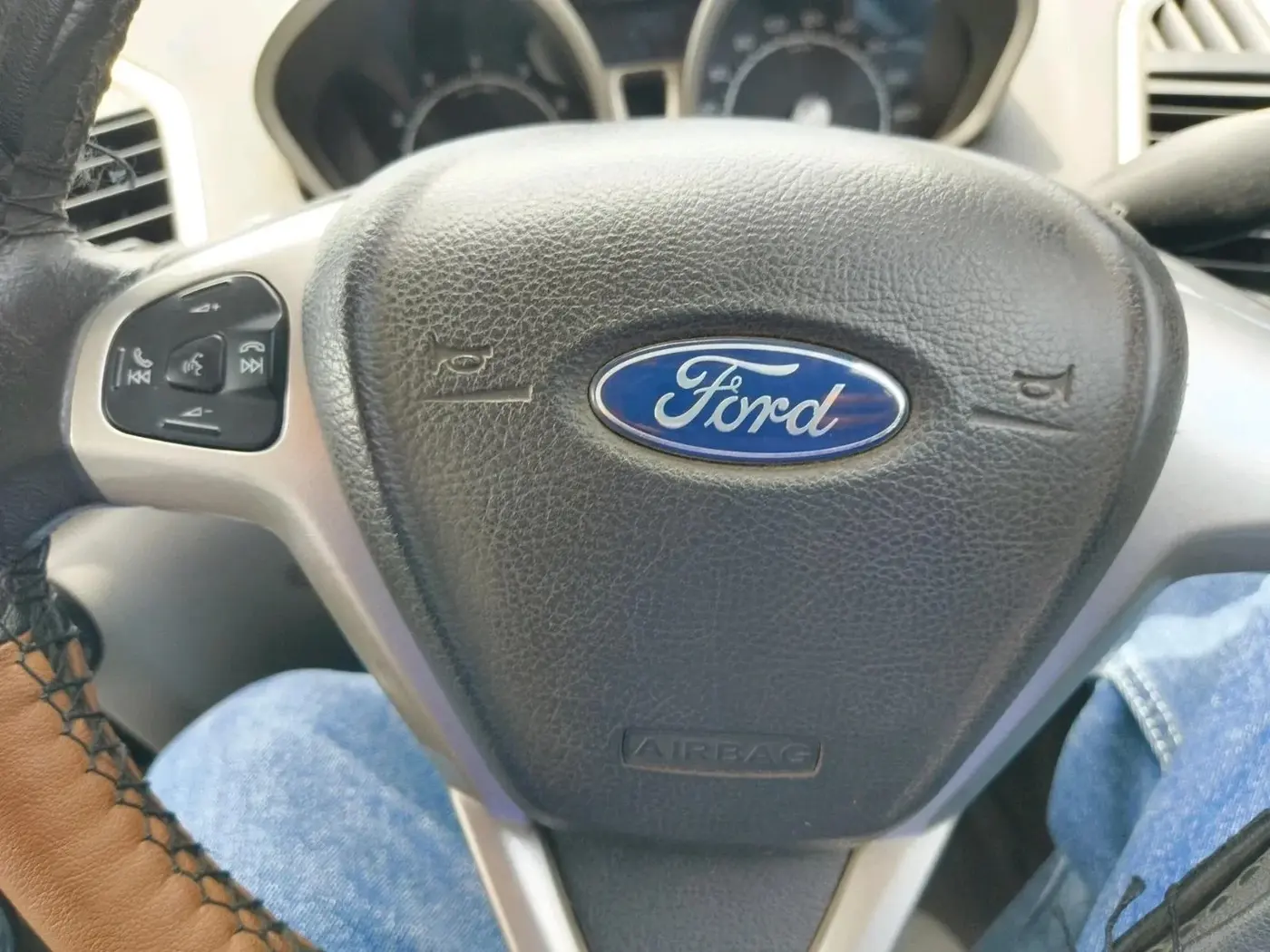 2016 Ford Ecosport TITANIUM 1.5L PETROL AT, Petrol, Automatic, 99,500 km, interior