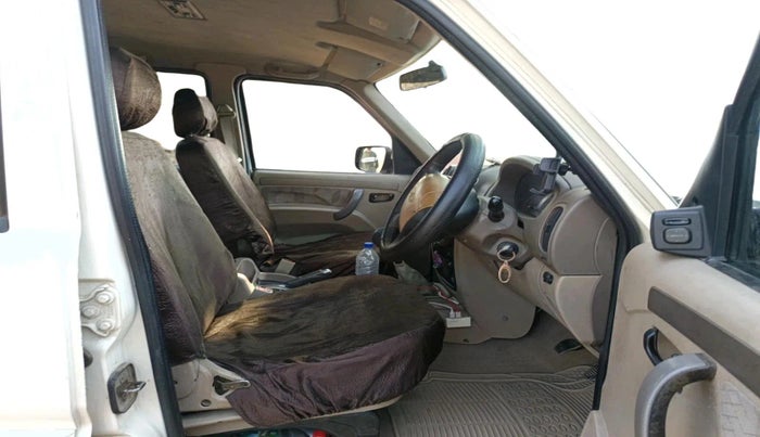 2012 Mahindra Scorpio EX M2DI, Diesel, Manual, 1,78,340 km, interior