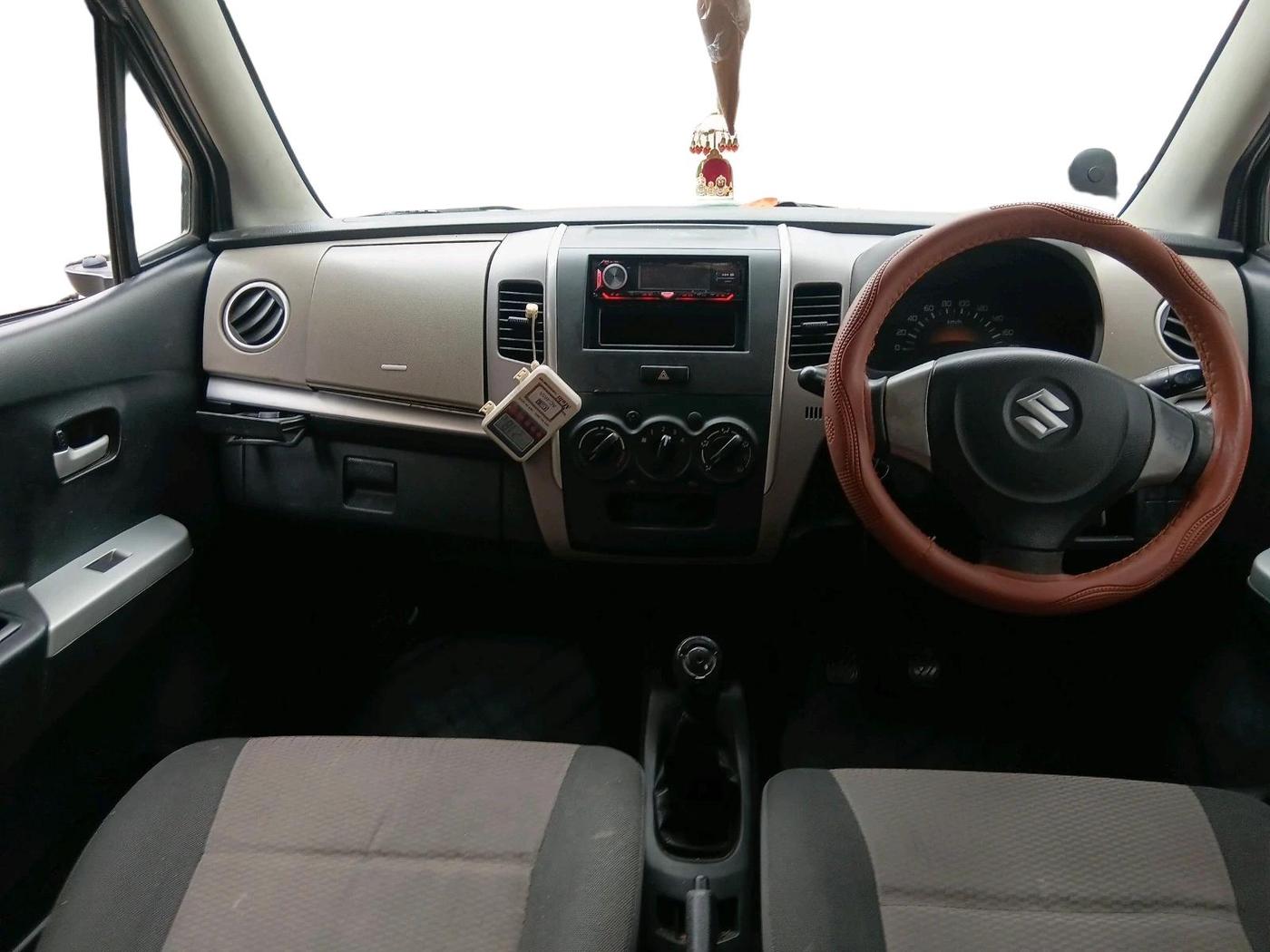 2013 Maruti Wagon R 1.0 LXI, Petrol, Manual, 44,673 km, interior
