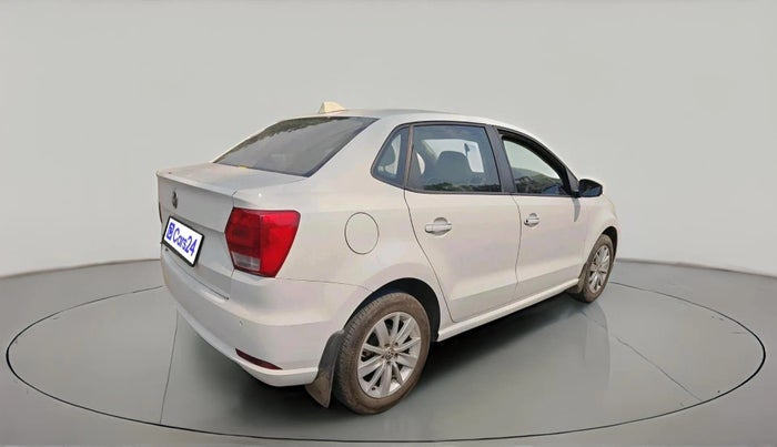 2016 Volkswagen Ameo HIGHLINE1.2L, Petrol, Manual, 59,880 km, exterior