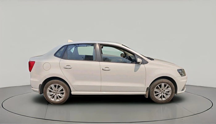 2016 Volkswagen Ameo HIGHLINE1.2L, Petrol, Manual, 59,880 km, exterior