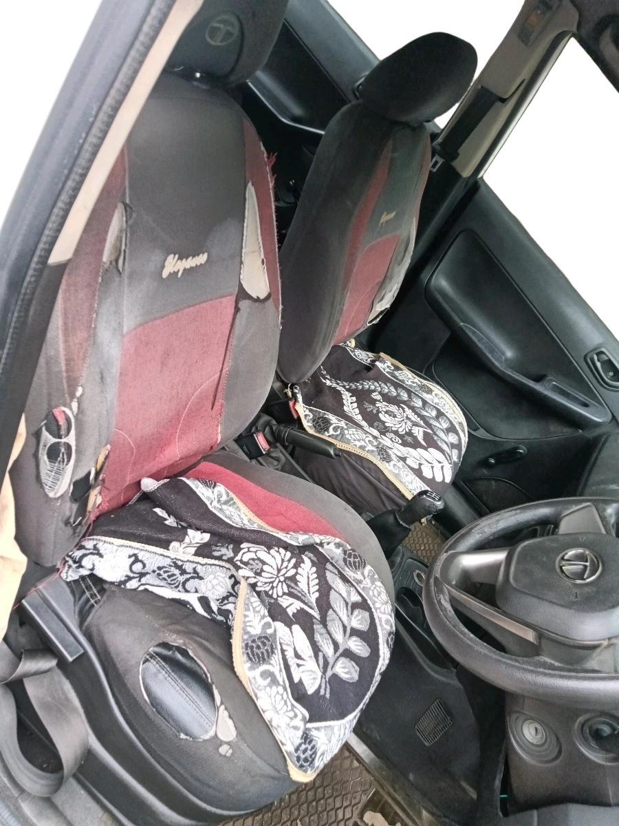 2017 Tata Zest XE 75PS DIESEL, Diesel, Manual, 2,14,302 km, interior
