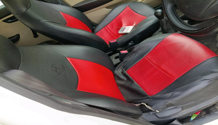 2016 Hyundai Eon ERA +, Petrol, Manual, 29,205 km, interior