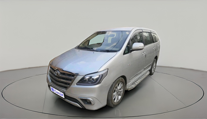 2014 Toyota Innova 2.5 G 7 STR, Diesel, Manual, 1,47,781 km, exterior