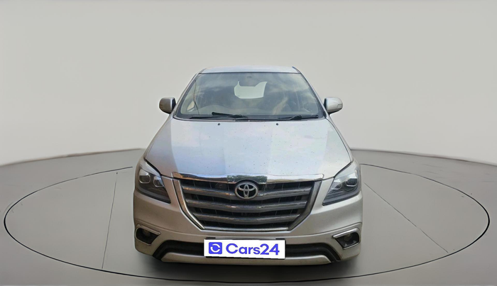 2014 Toyota Innova 2.5 G 7 STR, Diesel, Manual, 1,47,781 km, exterior