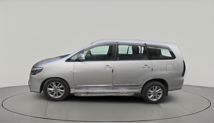 2014 Toyota Innova 2.5 G 7 STR, Diesel, Manual, 1,47,781 km, exterior