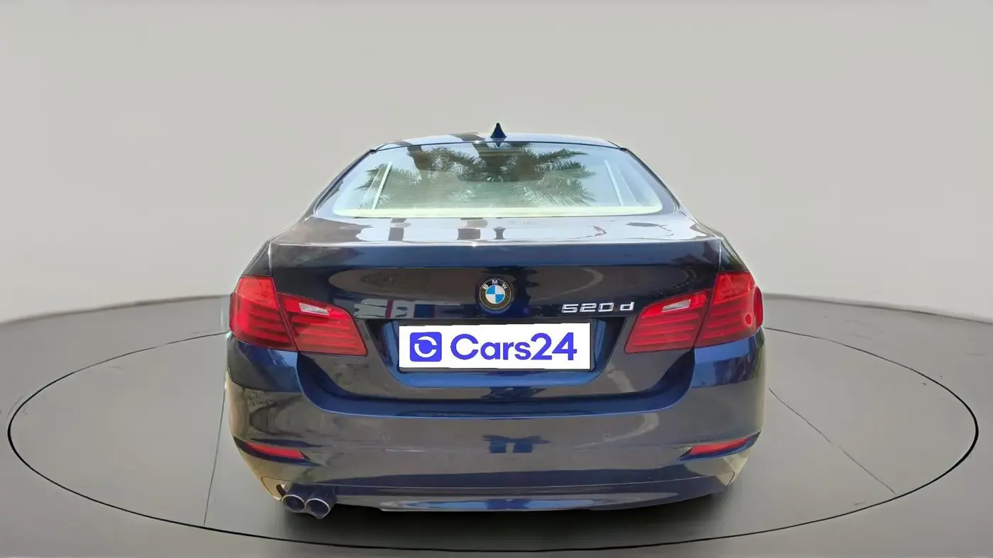 2016 BMW 5 Series 520D LUXURY LINE, Diesel, Automatic, 1,39,086 km, exterior