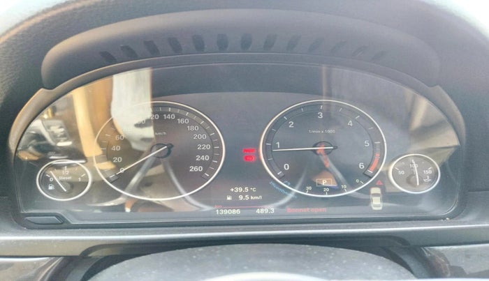 2016 BMW 5 Series 520D LUXURY LINE, Diesel, Automatic, 1,39,086 km, interior