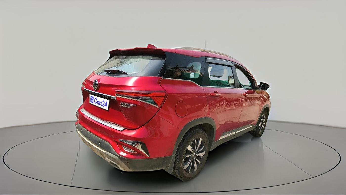 2020 MG HECTOR PLUS SHARP 2.0 DIESEL TURBO MT 6-STR, Diesel, Manual, 1,00,360 km, exterior