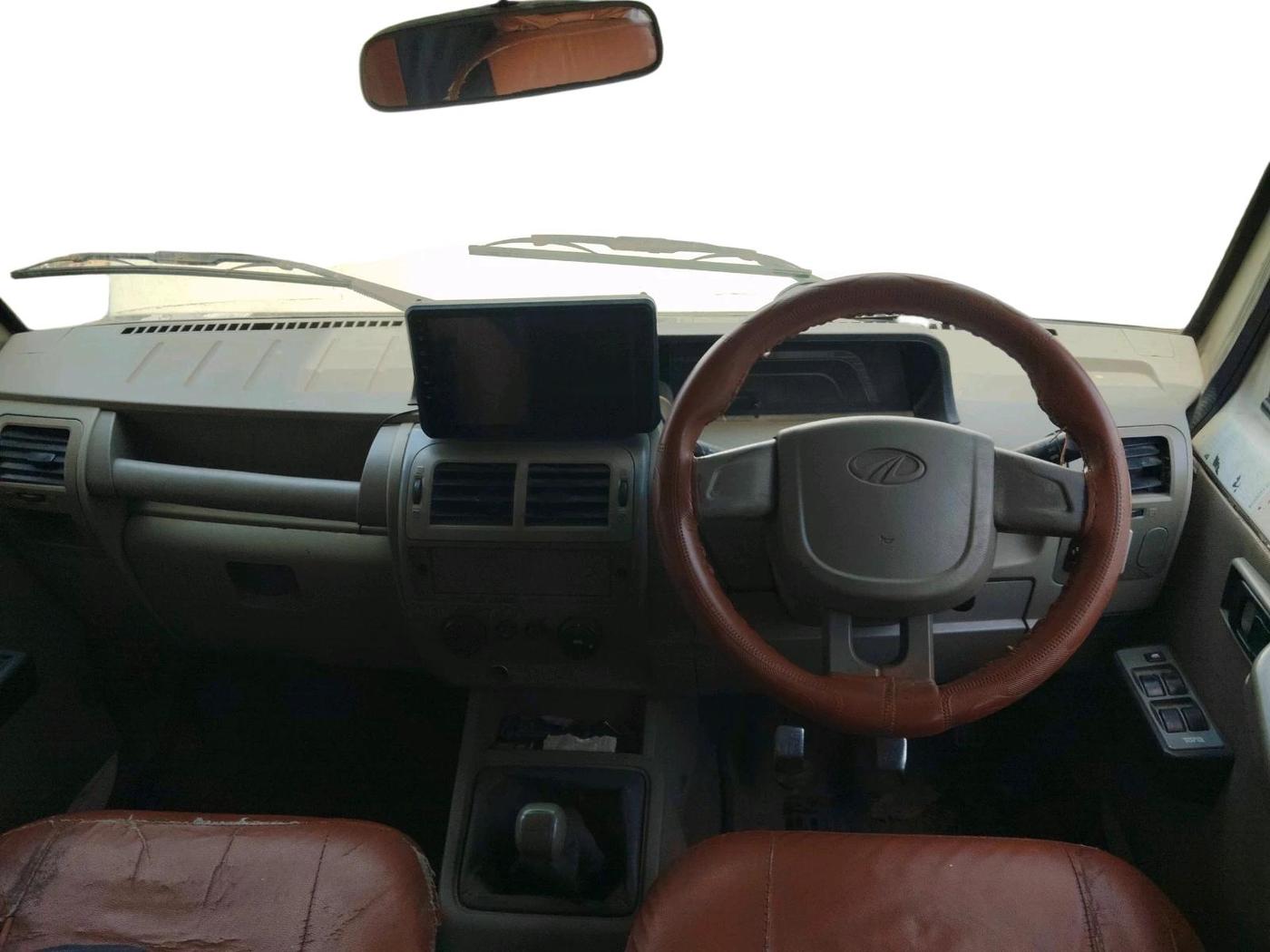 2016 Mahindra Bolero SLE BS-III, Diesel, Manual, 1,12,614 km, interior