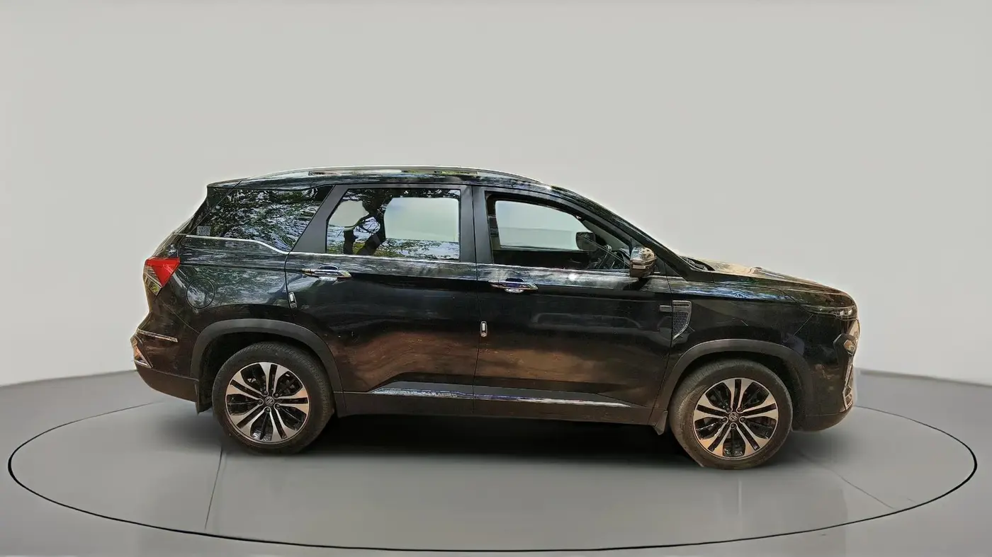 2021 MG HECTOR PLUS SELECT 2.0 DIESEL TURBO MT 7-STR, Diesel, Manual, 87,596 km, exterior