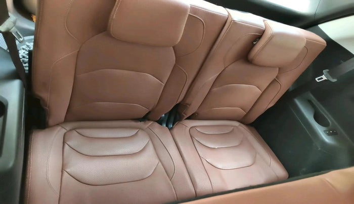 2021 MG HECTOR PLUS SELECT 2.0 DIESEL TURBO MT 7-STR, Diesel, Manual, 87,596 km, interior