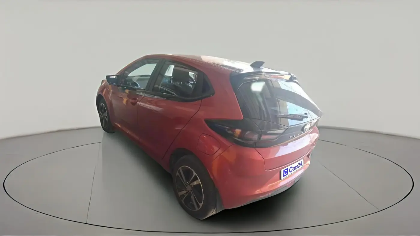 2024 Tata ALTROZ XZA + SUNROOF, Petrol, Automatic, 29,500 km, exterior