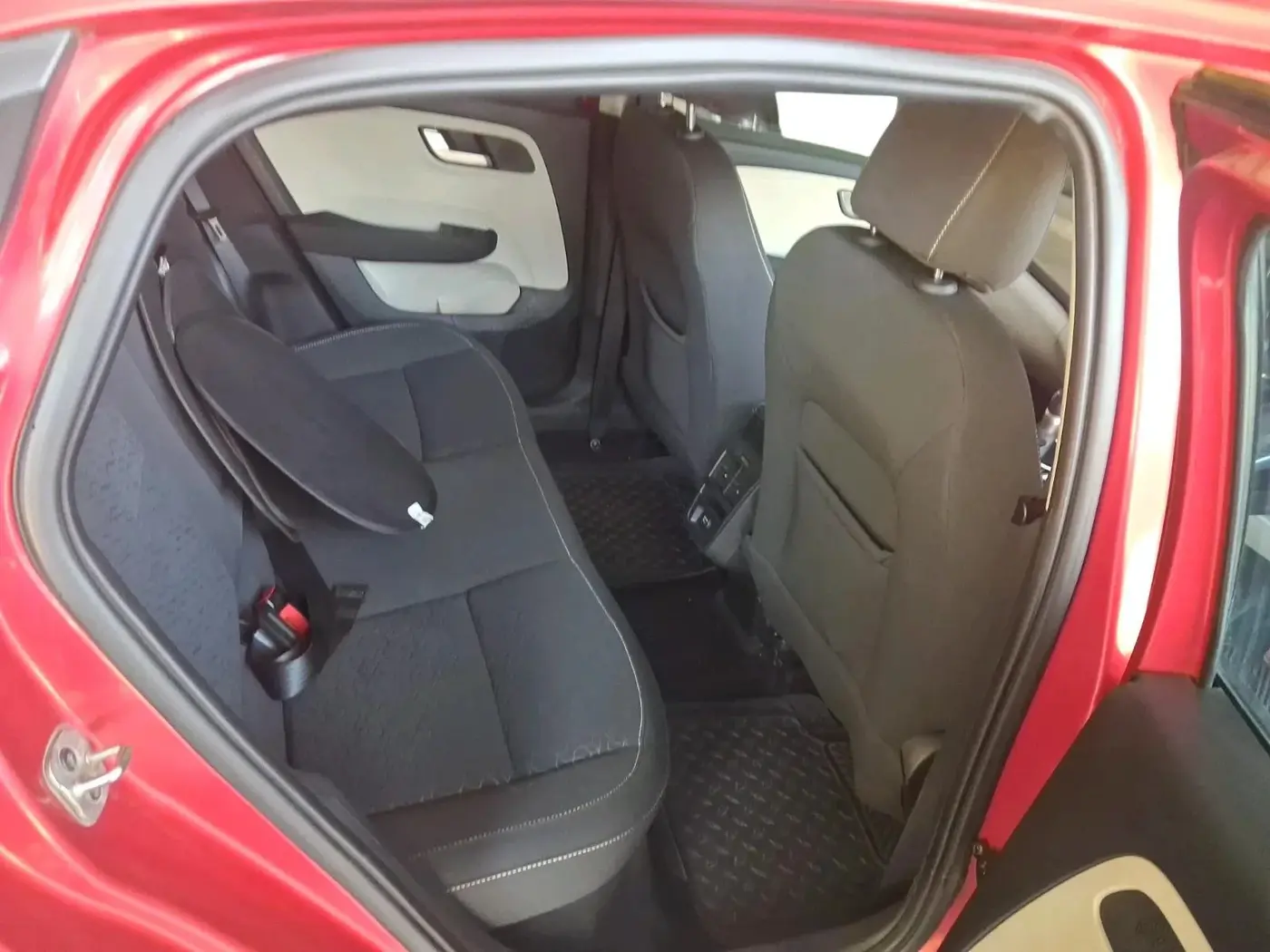 2024 Tata ALTROZ XZA + SUNROOF, Petrol, Automatic, 29,500 km, interior