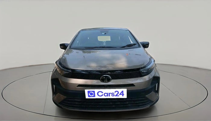 2025 Tata ALTROZ Creative Petrol 5MT, Petrol, Manual, 6,176 km, exterior