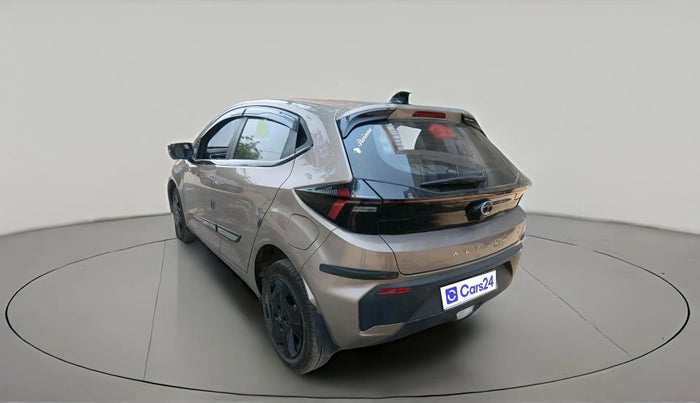 2025 Tata ALTROZ Creative Petrol 5MT, Petrol, Manual, 6,176 km, exterior