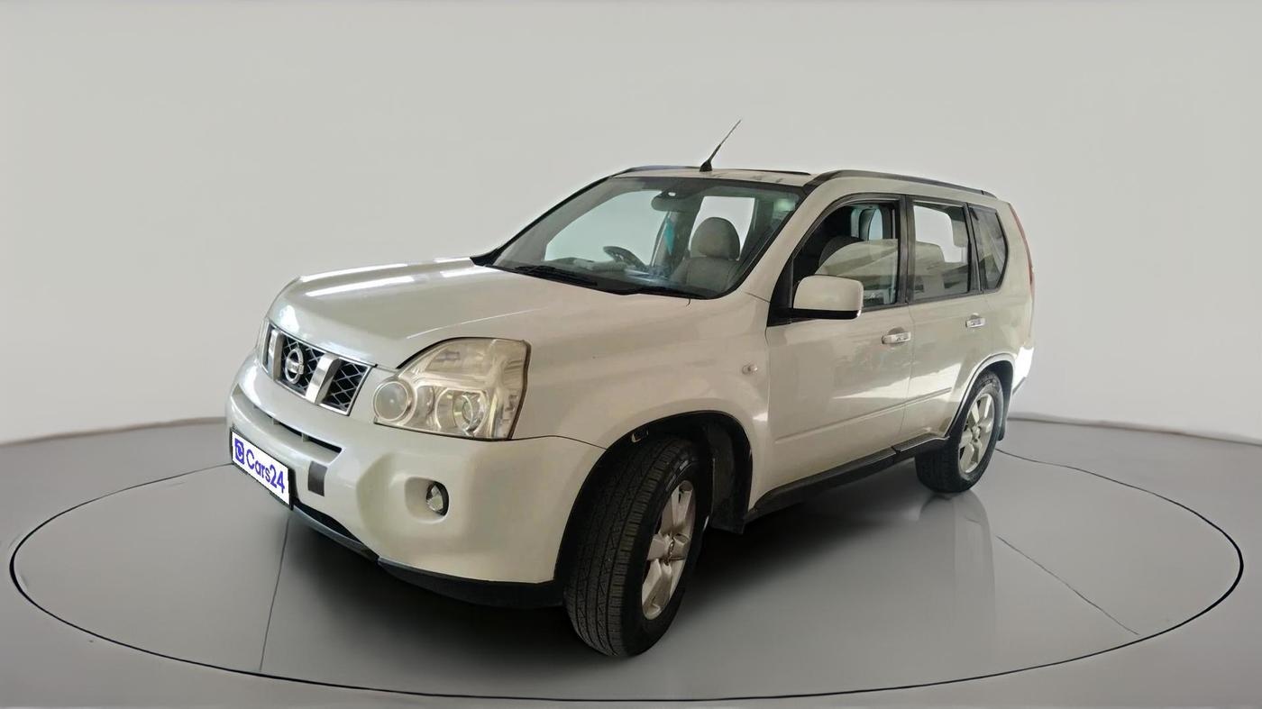 2011 Nissan X Trail LE, Diesel, Manual, 92,651 km, exterior