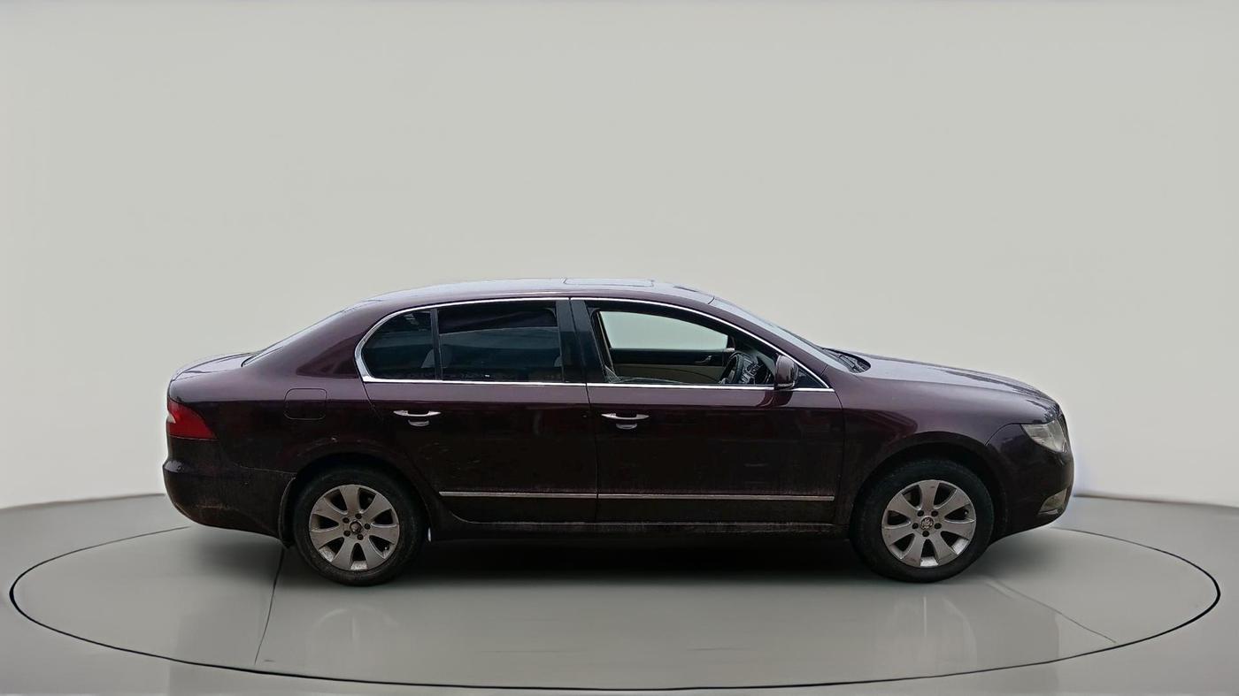 2011 Skoda Superb ELEGANCE 1.8 TSI MT, Petrol, Manual, 80,550 km, exterior