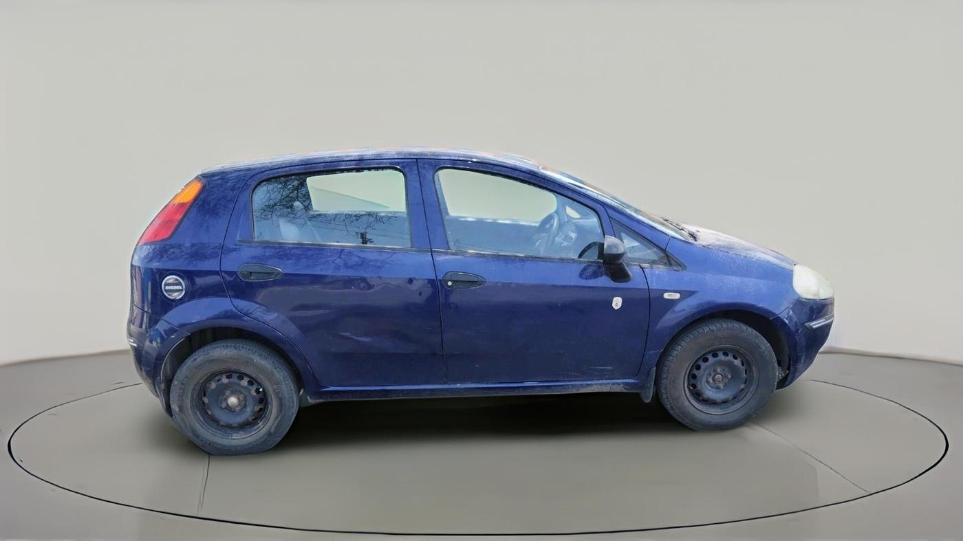 2012 Fiat Grand Punto ACTIVE 1.3, Diesel, Manual, 1,11,078 km, exterior