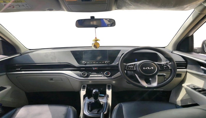2024 KIA CARENS Premium (O) 1.5 Diesel MT 7 STR, Diesel, Manual, 92,772 km, interior