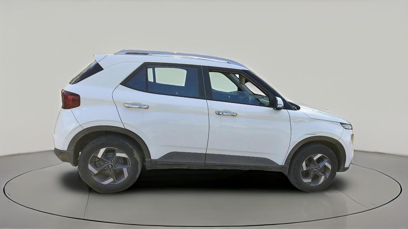2022 Hyundai VENUE SX 1.5 (O) EXECUTIVE CRDI, Diesel, Manual, 1,14,510 km, exterior