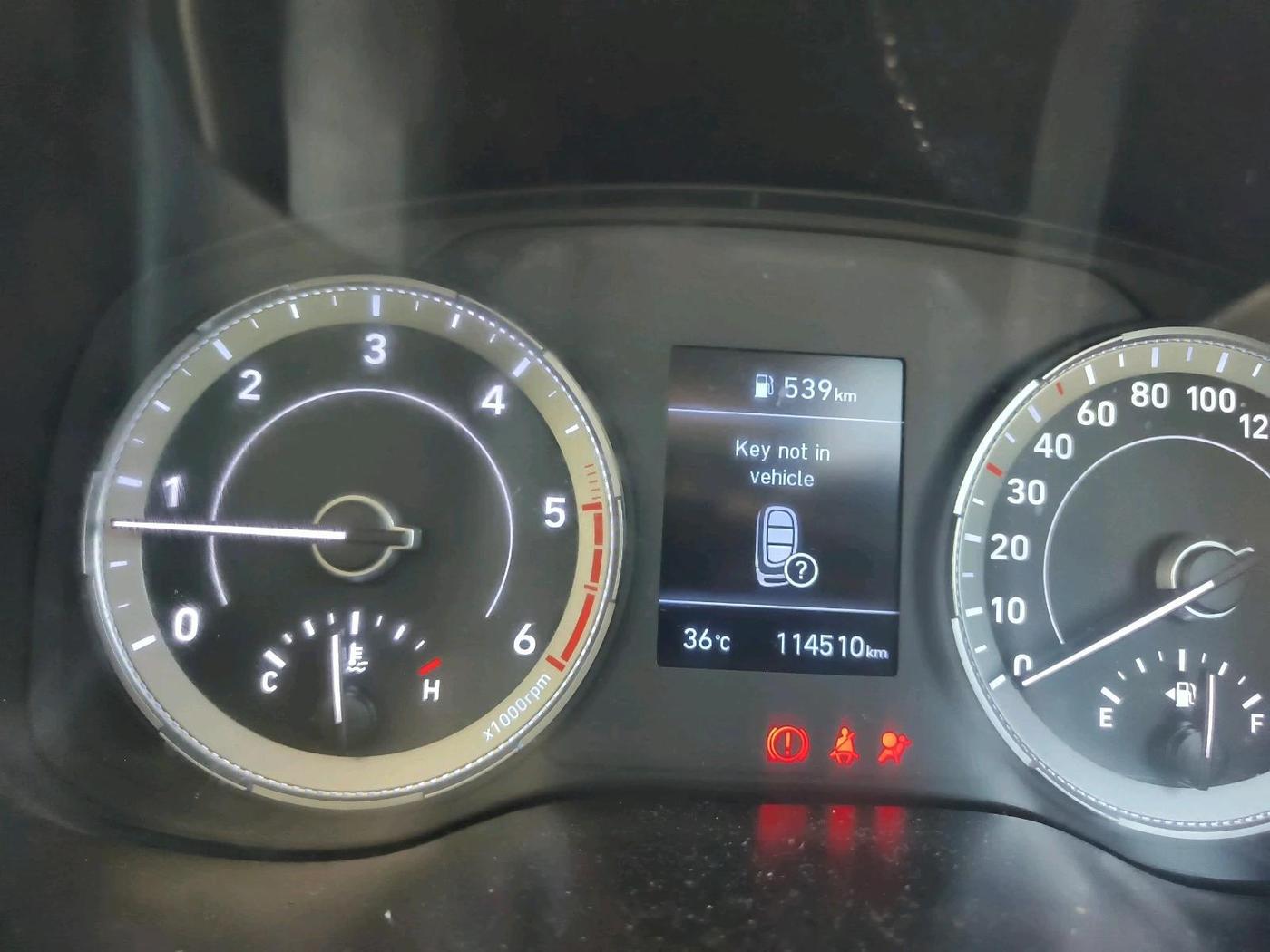 2022 Hyundai VENUE SX 1.5 (O) EXECUTIVE CRDI, Diesel, Manual, 1,14,510 km, interior