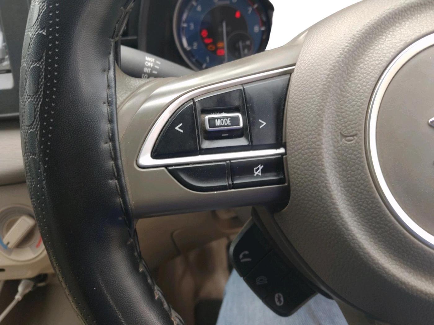 2023 Maruti Ertiga VXi (O), Petrol, Manual, 49,770 km, interior