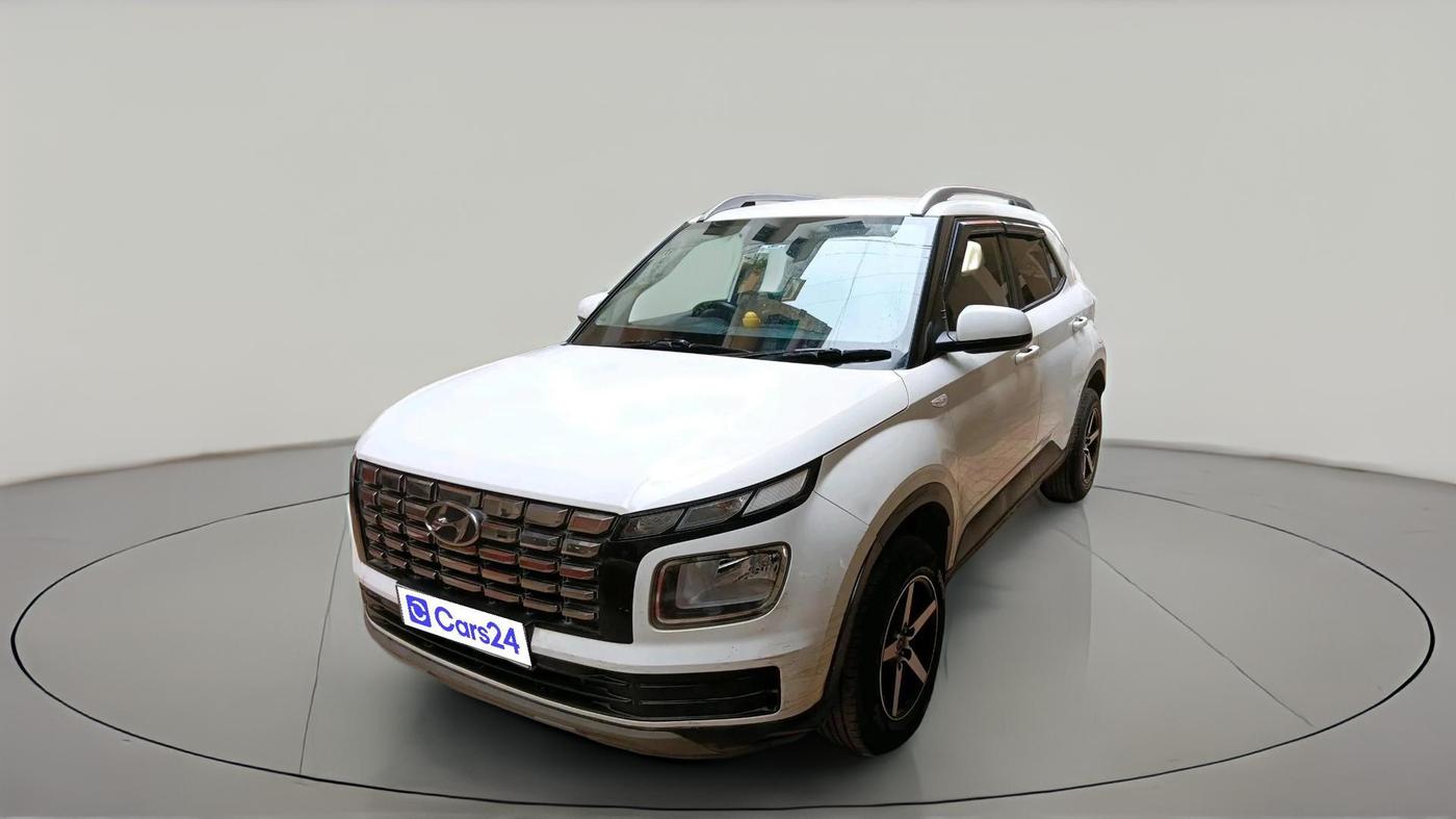 2022 Hyundai VENUE S 1.2, Petrol, Manual, 55,277 km, exterior