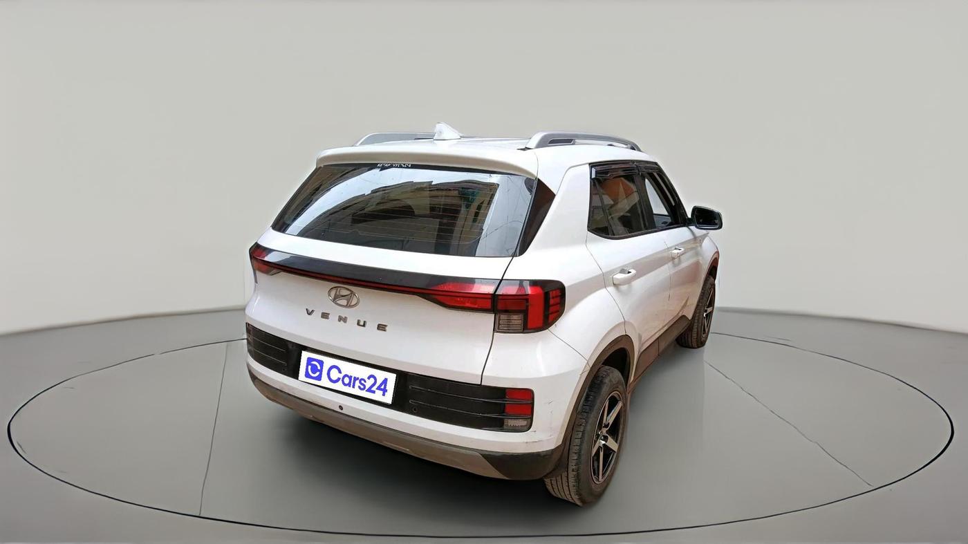 2022 Hyundai VENUE S 1.2, Petrol, Manual, 55,277 km, exterior