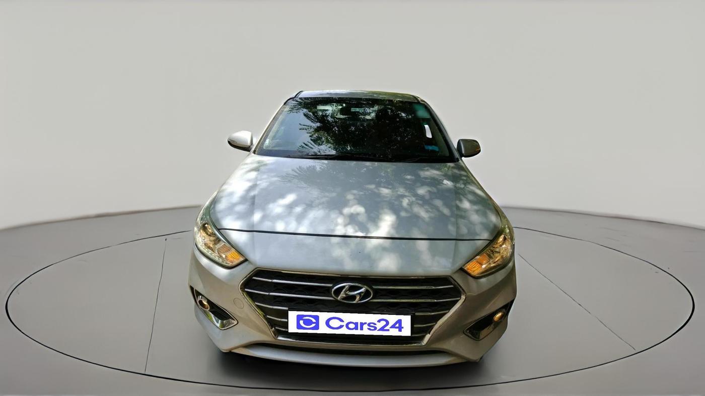 2018 Hyundai Verna 1.6 VTVT SX, Petrol, Manual, 67,000 km, exterior