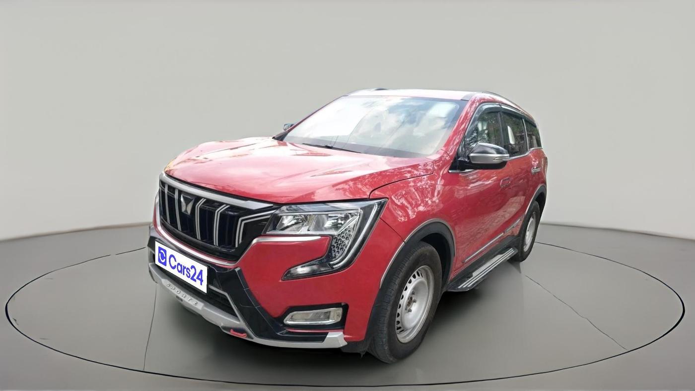 2022 Mahindra XUV700 MX D MT 5 STR, Diesel, Manual, 99,210 km, exterior