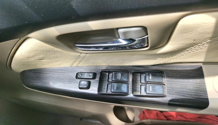 2016 Toyota Fortuner 3.0 4X2 MT, Diesel, Manual, 1,44,881 km, interior