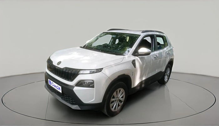 2025 Skoda Kylaq Signature Plus AT, Petrol, Automatic, 3,356 km, exterior