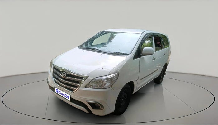 2011 Toyota Innova G1 2.5, Diesel, Manual, 1,78,703 km, exterior
