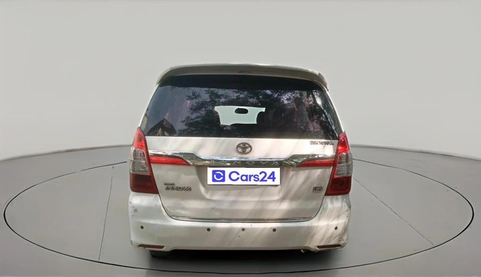 2011 Toyota Innova G1 2.5, Diesel, Manual, 1,78,703 km, exterior