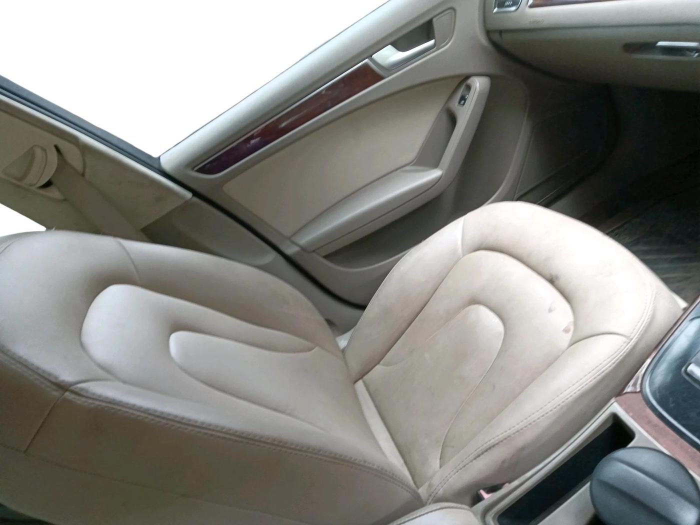 2010 Audi A4 2.0 TDI, Diesel, Automatic, 73,818 km, interior