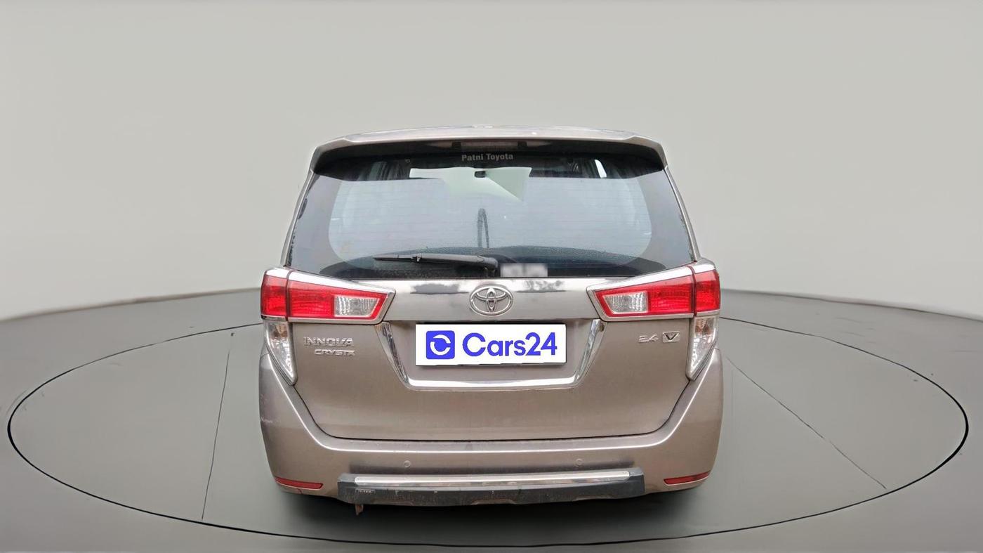 2016 Toyota Innova Crysta 2.4 VX 7 STR, Diesel, Manual, 1,82,523 km, exterior