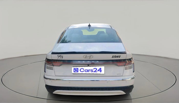 2023 Hyundai Verna SX (O)1.5 VTVT, Petrol, Manual, 30,783 km, exterior