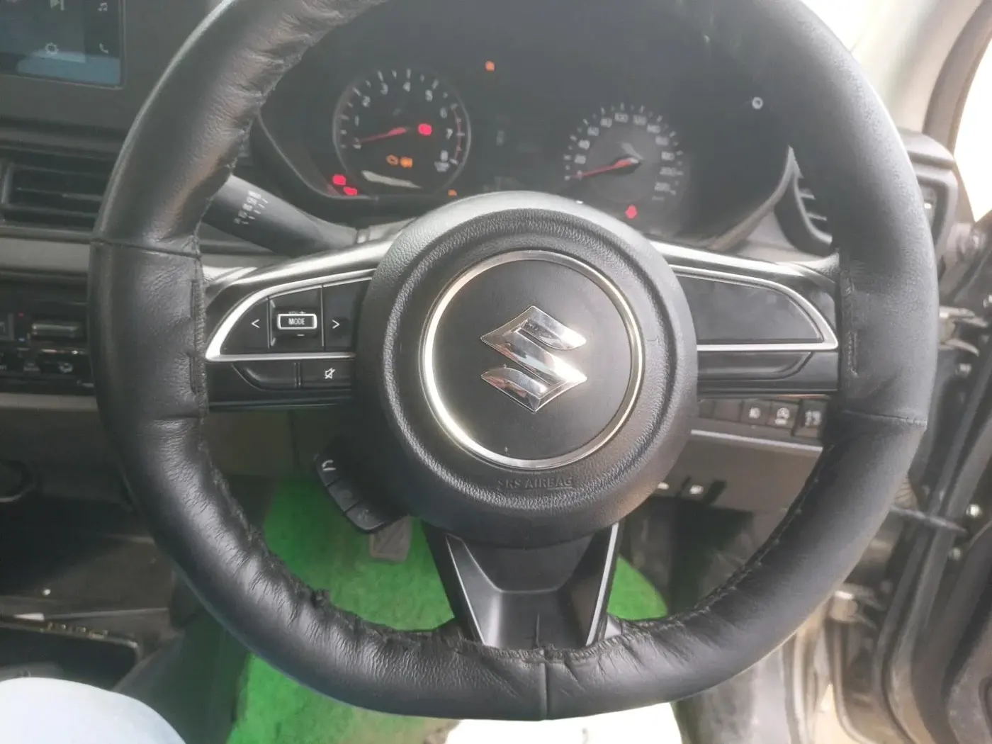 2024 Maruti Swift VXi (O), Petrol, Manual, 84,000 km, interior