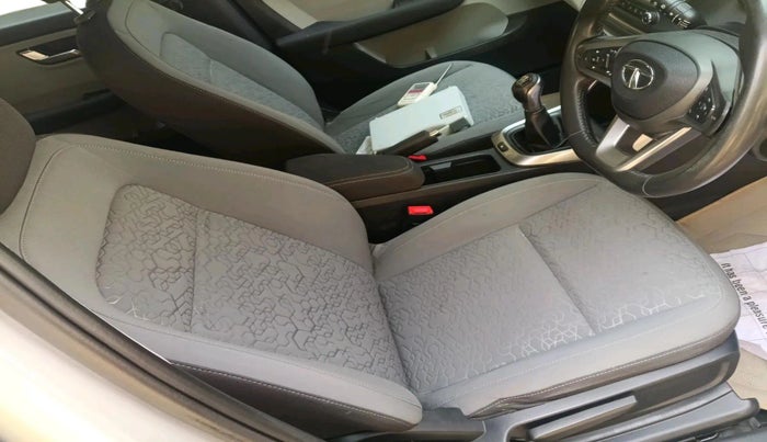 2020 Tata ALTROZ XZ PETROL, Petrol, Manual, 87,690 km, interior