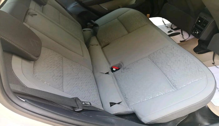 2020 Tata ALTROZ XZ PETROL, Petrol, Manual, 87,690 km, interior