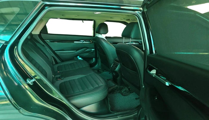 2021 KIA SELTOS GTX PLUS AT 1.5 DIESEL, Diesel, Automatic, 1,05,954 km, interior