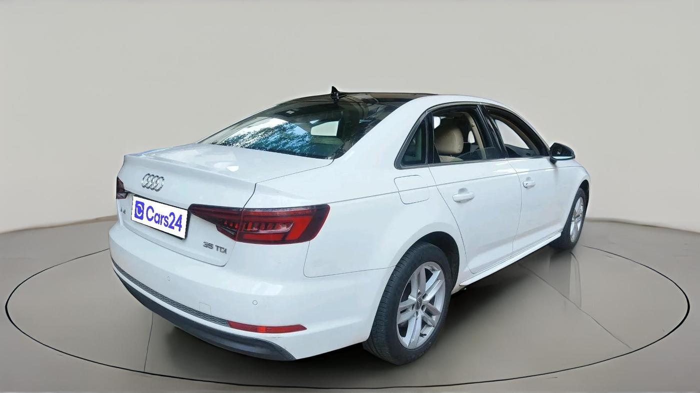 2018 Audi A4 35 TDI Premium Plus, Diesel, Automatic, 78,268 km, exterior