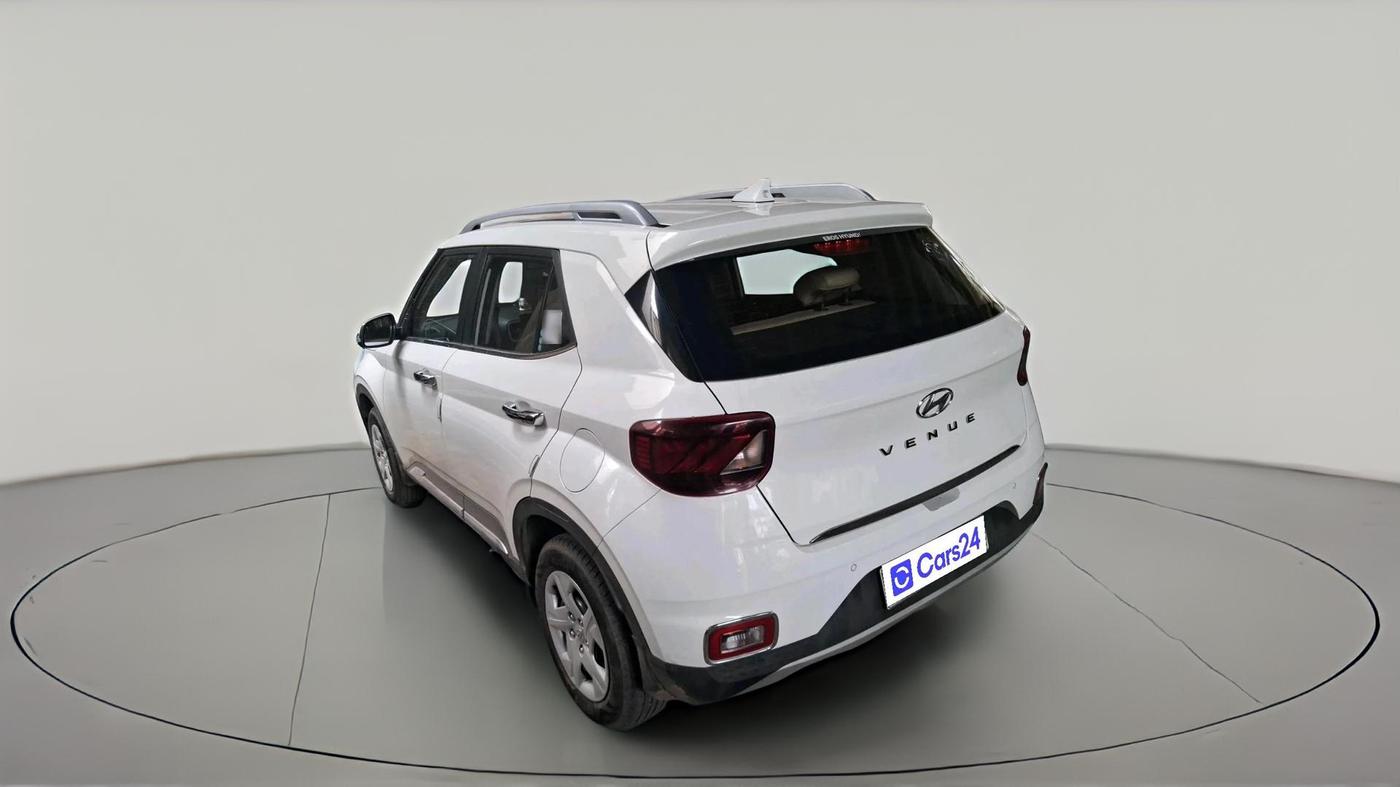 2021 Hyundai VENUE S+ 1.2, Petrol, Manual, 21,964 km, exterior