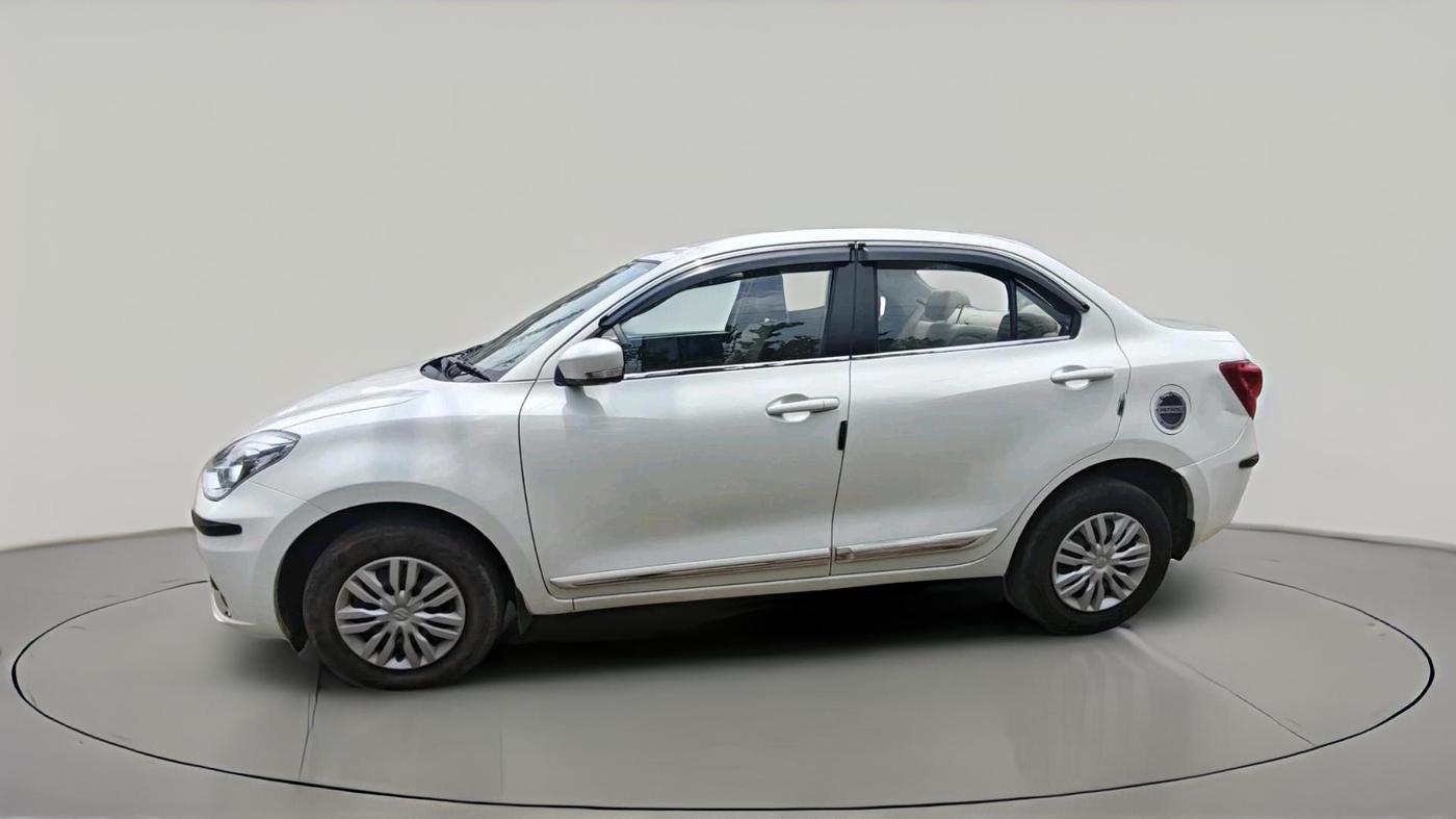 2024 Maruti Dzire VXI, Petrol, Manual, 35,121 km, exterior