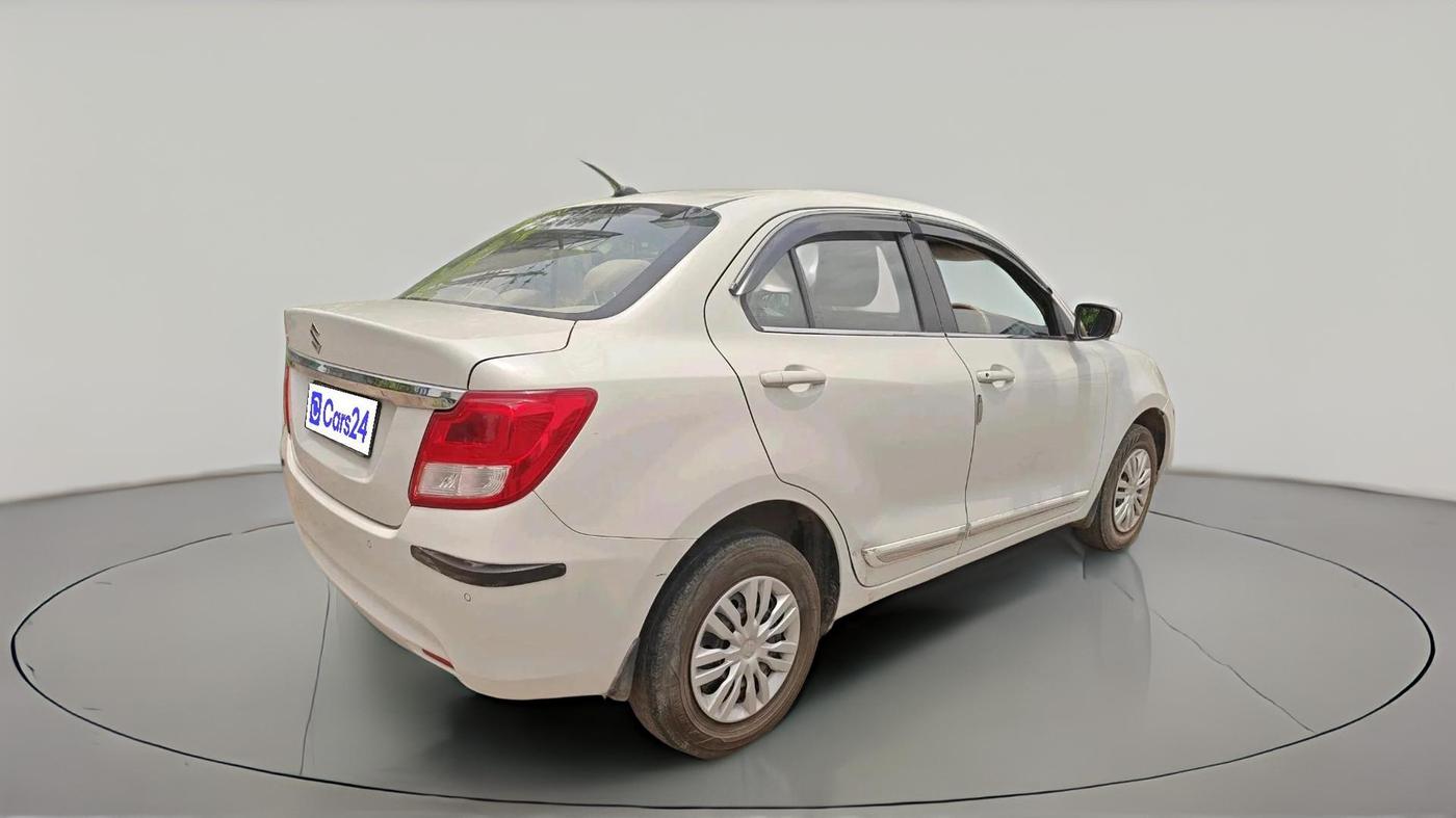 2024 Maruti Dzire VXI, Petrol, Manual, 35,121 km, exterior