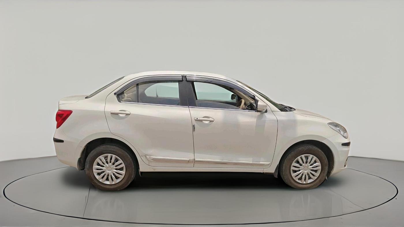 2024 Maruti Dzire VXI, Petrol, Manual, 35,121 km, exterior